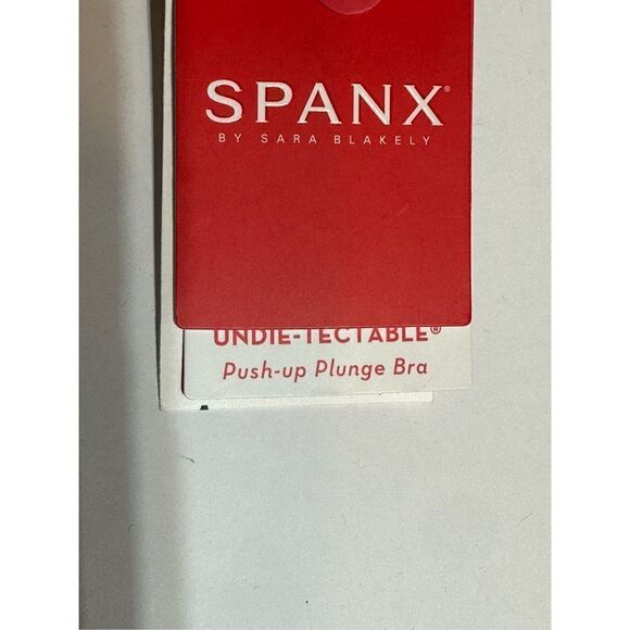 Spanx NWT size 32B Undie-tectable plunge push up Bra - Black - Picture 6 of 6